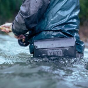 YETI Sidekick Dry waterproof charcoal