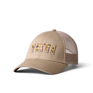 YETI Trucker Cap Logo-Badge camo khaki