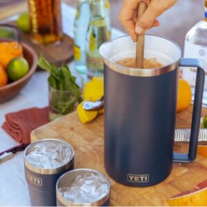 YETI Pitcher 64 oz Cape Taupe