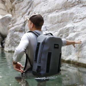 YETI Panga 28 storm grey
